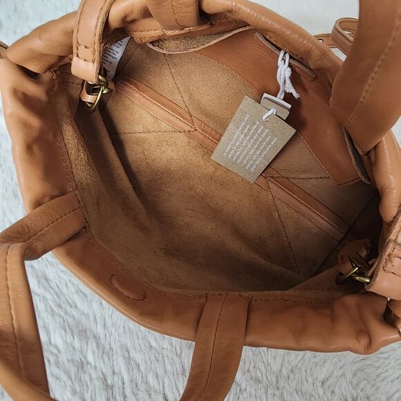 NEW Madewell Mini Piazza Crossbody Bag Timber Beam Tan Leather - Picture 4 of 11